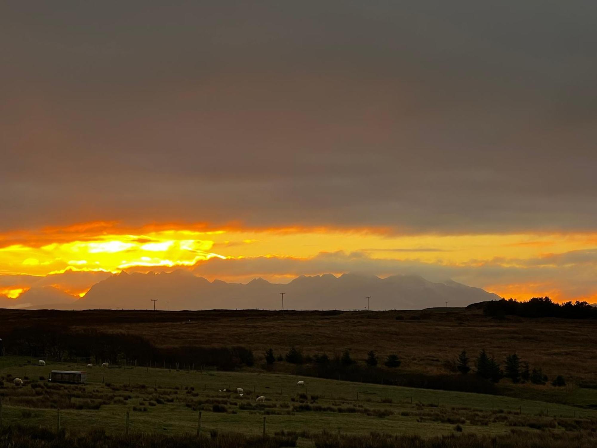 The Bothy, Vatten, Dunvegan